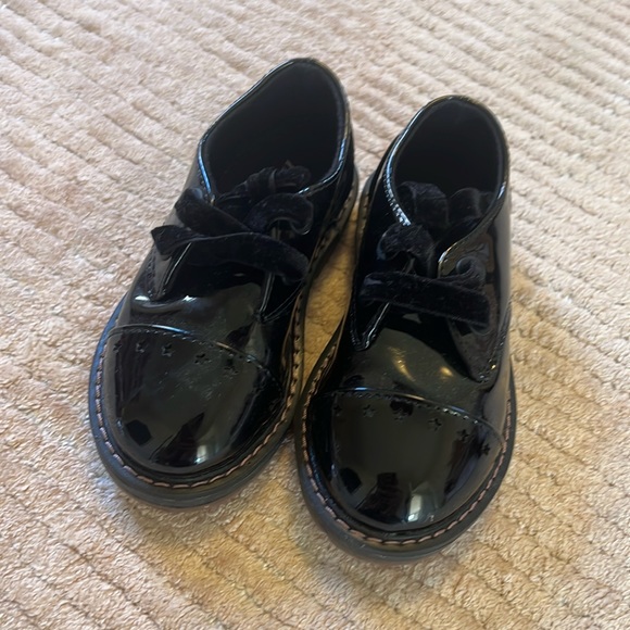 Zara Kids Patent Leather Loafer - Picture 2 of 2